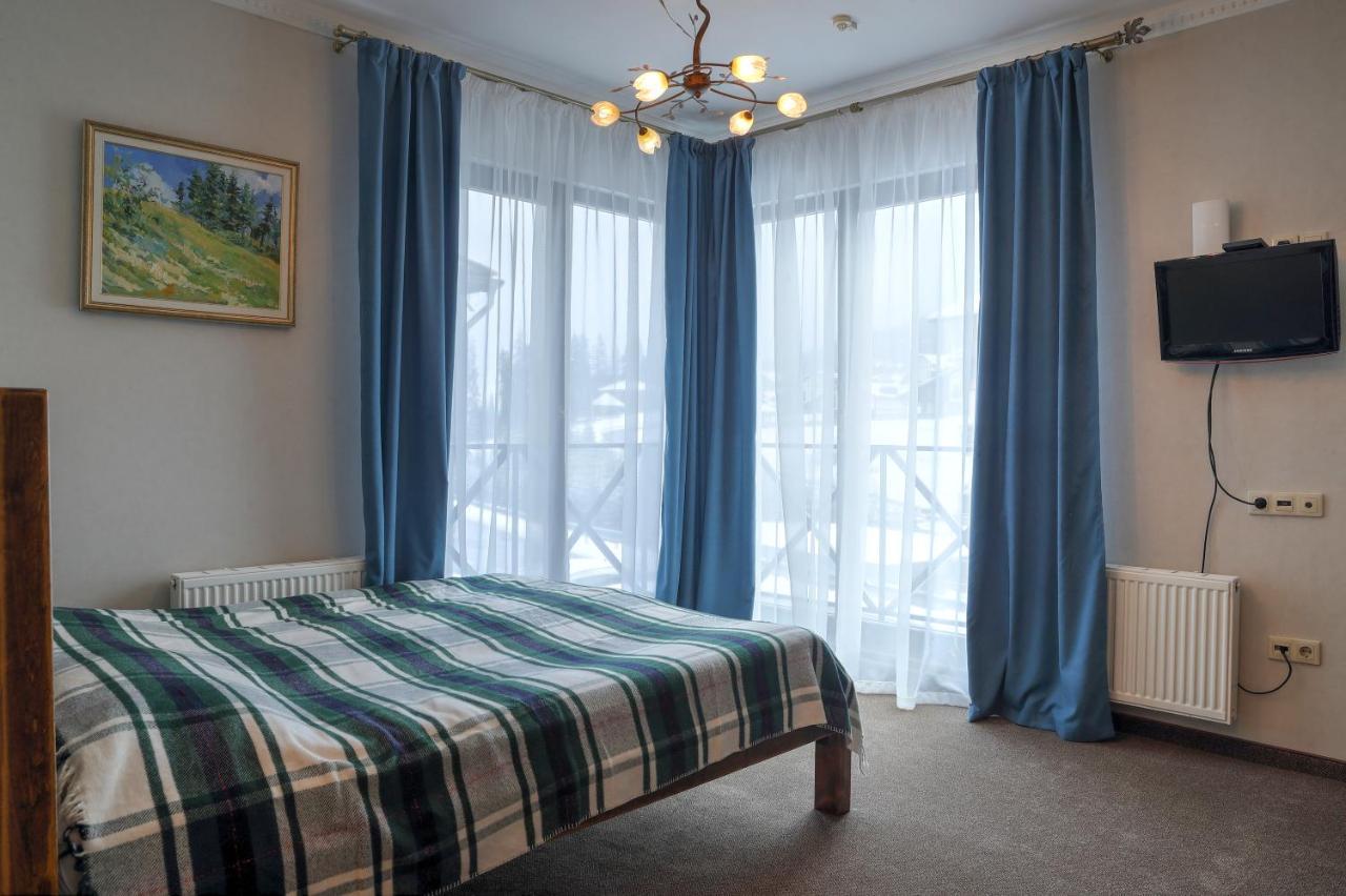 Iris Hotel Bukovel Eksteriør bilde