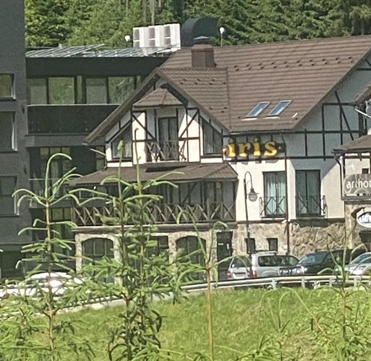Iris Hotel Bukovel Eksteriør bilde